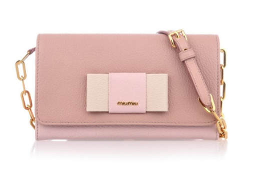 如何辨別miumiu單肩包的真假？