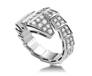 寶格麗蛇形戒指 寶格麗蛇形戒指