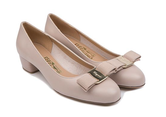 菲拉格慕鞋覆底