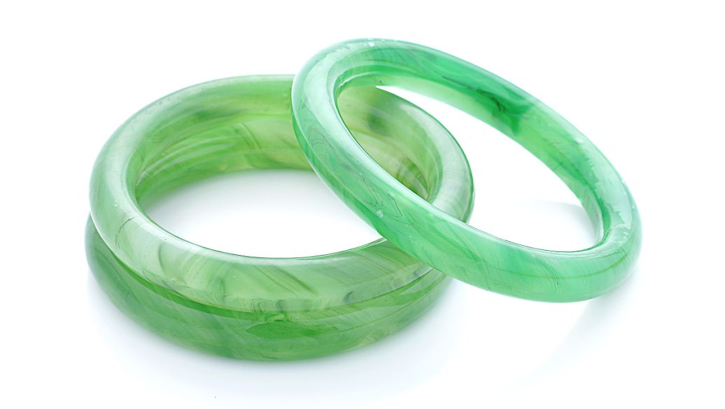 修復(fù)一個(gè)玉鐲需要多少錢？玉鐲修復(fù)價(jià)格是多少？