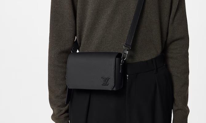 皮革劃傷修復(fù)方法 皮革劃傷修復(fù)方法