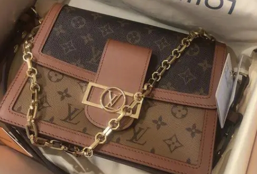 Lv的包包怎么保養(yǎng)不掉色