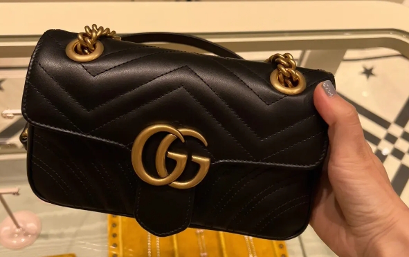 包包的劃痕怎么去除(包包的劃痕怎么去除小妙招) 包包的劃痕怎么去除(包包的劃痕怎么去除小妙招)