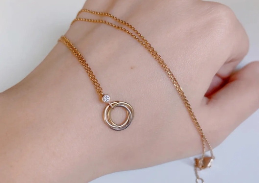 Trinity項(xiàng)鏈維修和焊接的價(jià)格 Trinity項(xiàng)鏈維修和焊接的價(jià)格