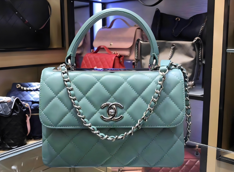 皮包發(fā)霉變臭了怎么辦？教你幾招簡單有效除霉（再也不愁發(fā)霉了）