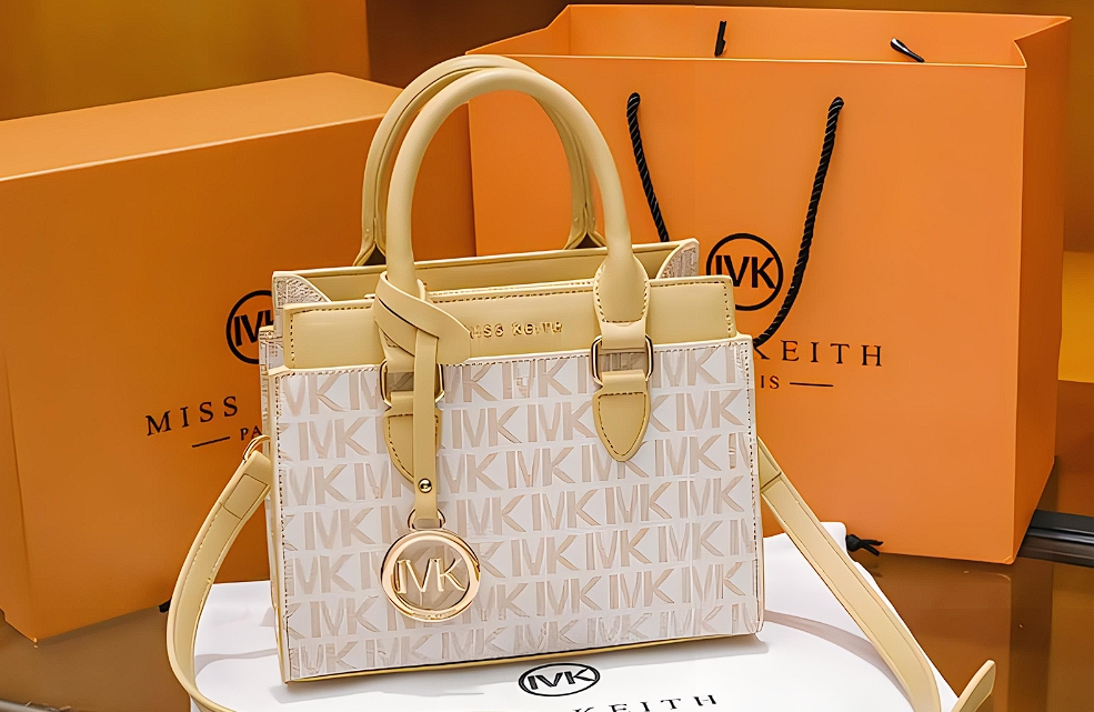 mk包包logo怎么辨認真假？奢侈品皮包清洗小妙招！