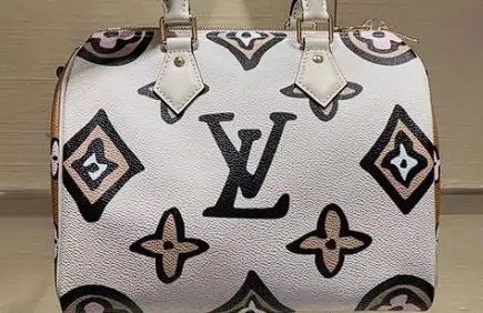 如何判斷包包維修店的專業(yè)性？我的包包維修后，如何檢查維修質(zhì)量？