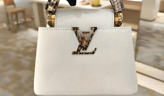 如何修復LV包包磨損的邊角？修復LV包包磨損邊角應該去哪里？