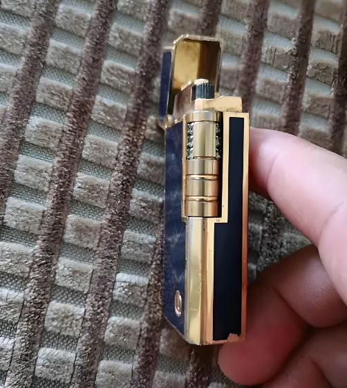 維修打火機(jī)時怎樣避免損壞外觀？打火機(jī)的打火石更換步驟與注意事項(xiàng)！