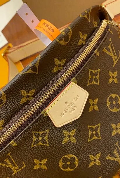 奢侈品包包清洗保養(yǎng)怎么做?奢侈品包包清洗保養(yǎng)去哪里?
