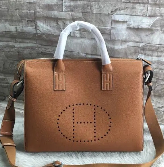 愛馬仕包包真假辨別小技巧!愛馬仕包包真假辨別去哪?