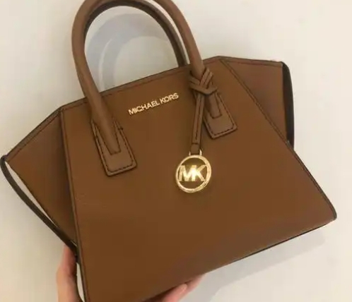 MK包包修復破損一般多少錢？去哪修？