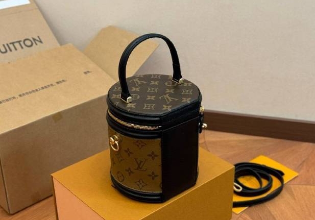 LV水桶包皮革破損怎么修復(fù)？LV水桶包破損修復(fù)應(yīng)該去哪里？