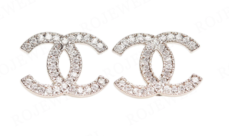 香奈兒耳釘水晶掉落了怎么辦？御金匠幫你補水晶！